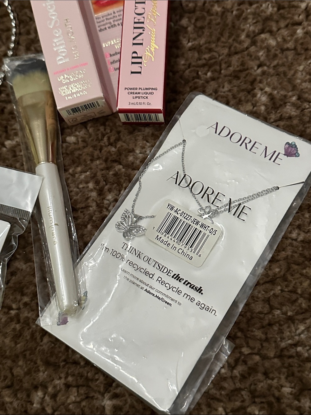 Too faced, polite society, mad hippie and more - Picture 7 of 10
